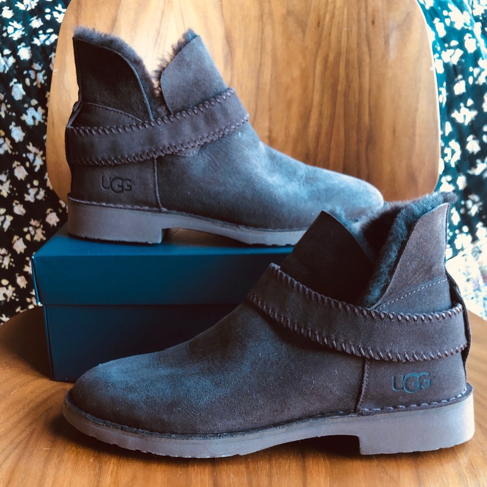 UGG Bootie